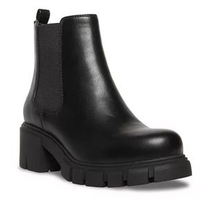 madden girl Tessa Women's Platform Chelsea Boots